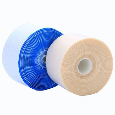 Hypoallergenic Medisch Gauze Bandage, Broodje van het Schuim het Zelfklevende Verband